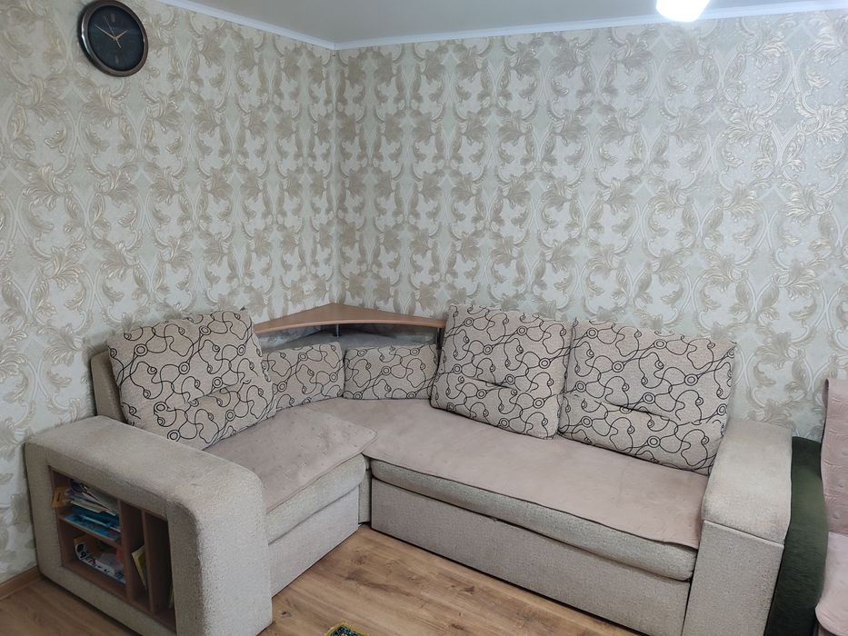 Угловой диван бу