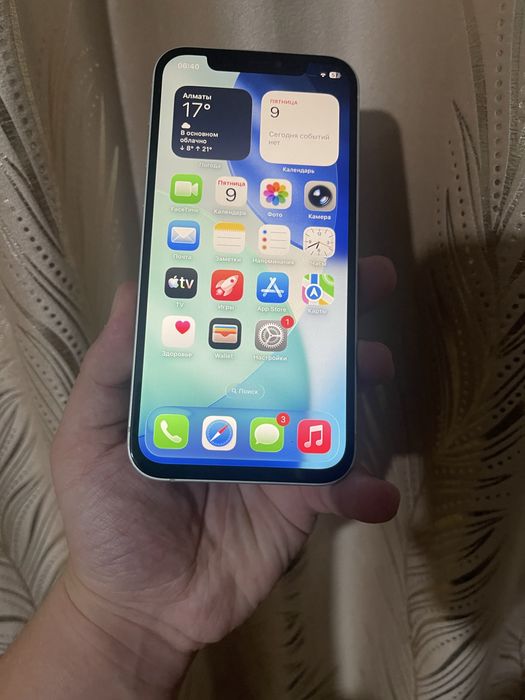 В продаже Айфон 12/256Gb.