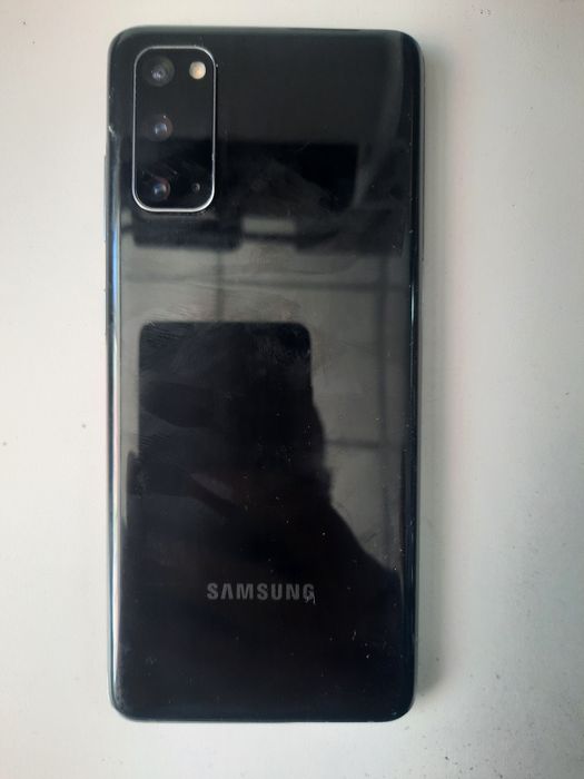Samsung s20 продам
