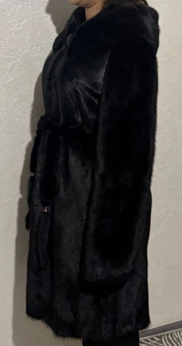 Продам Норковую шубу