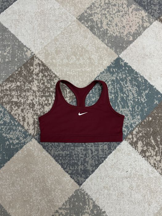 Дамско бюстие Nike