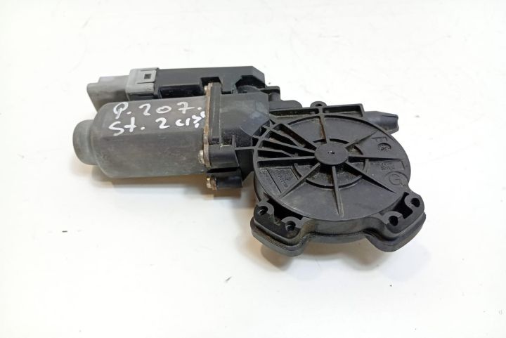 Motoras macara 401786 Peugeot 207 prima generatie