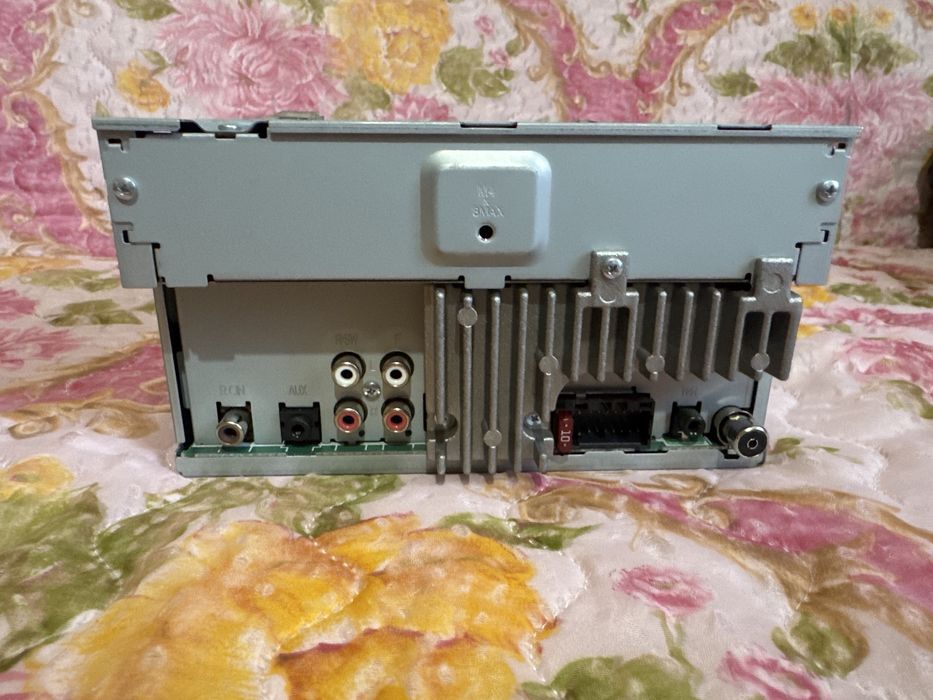 Мултимедиа перфектно състояние!