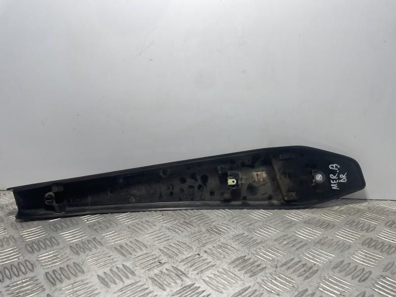 Ornament plastic stalp dreapta Opel Meriva B facelift