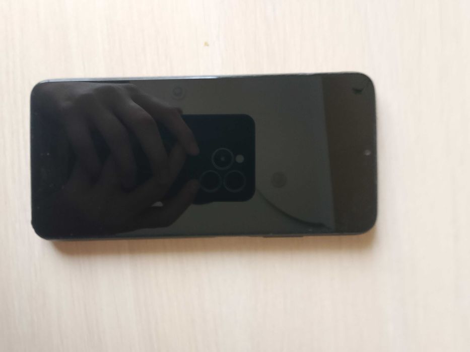 Б/у  смартфон Redmi T9
