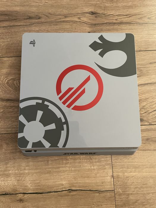 Playstation 4 slim star wars edition 1 TB