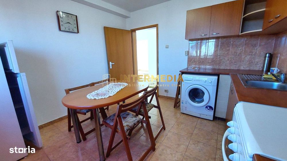 Apartament 3 camere si Garaj, in Vila, finisat