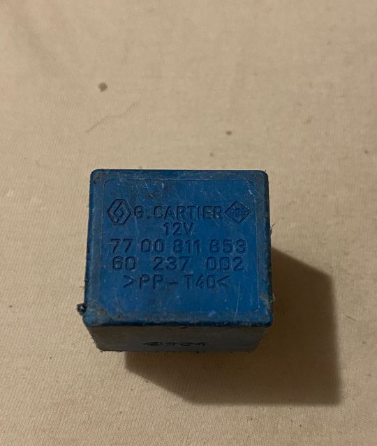 Releu 7700811853 Renault Master a 2-a generatie (facelift)