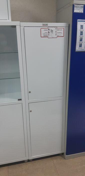 Продам шкафы медицинские
