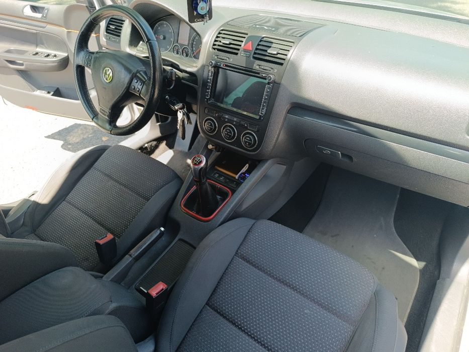 Голф 5 (GTI) 2.0tdi дизел  140 кс. BKD на ЧАСТИ
