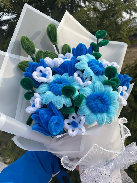 Buchet sârmă plușată handmade