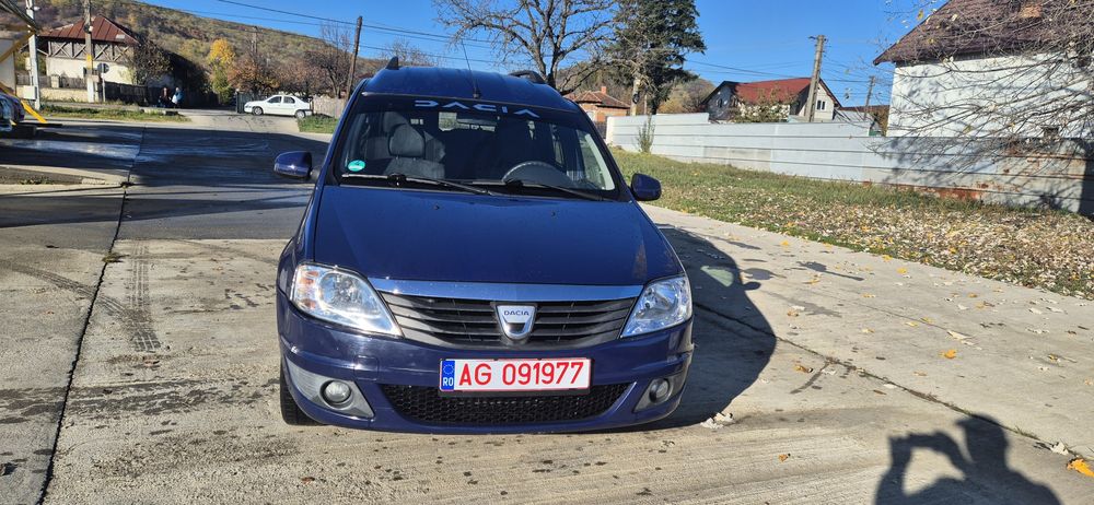 Dacia logan mcv 1.6 benzina  7 locuri