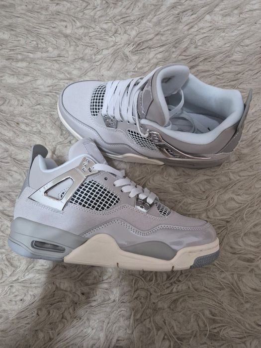 Adidași Jordan frozan moment