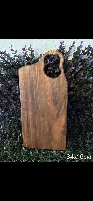 Дъски за рязане и мезета от Орех