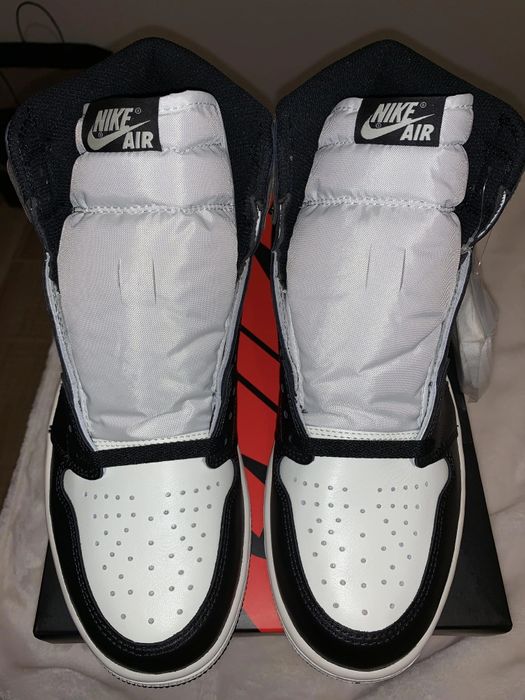 Jordan 1 Retro High OG Dark Mocha 
Dark Mocha