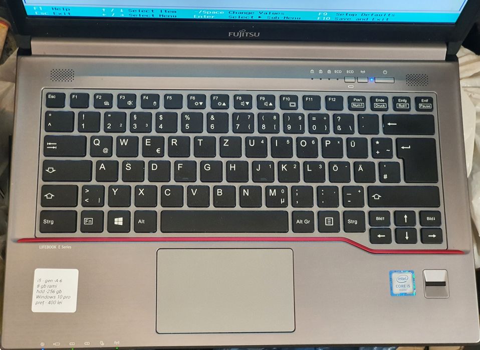 Laptop Fujitsu made in japan, i5 gen.6, 8gb ram, ssd256gb, dvd, fullhd