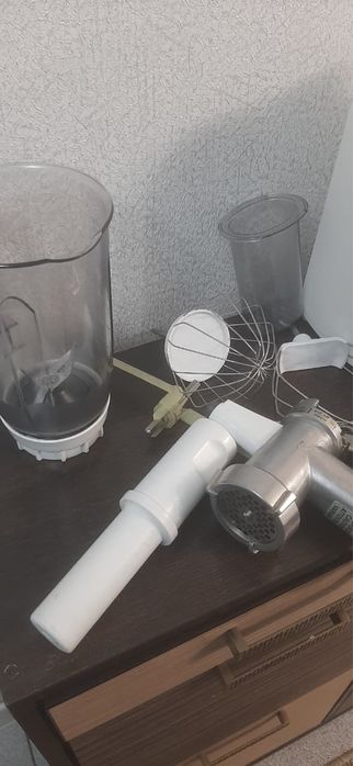Продам кухонный комбайн
