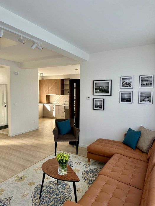 Casa de vanzare - cartier RIVIERA