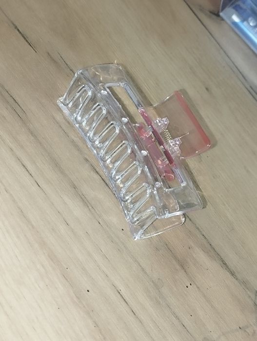 Крабик для волос