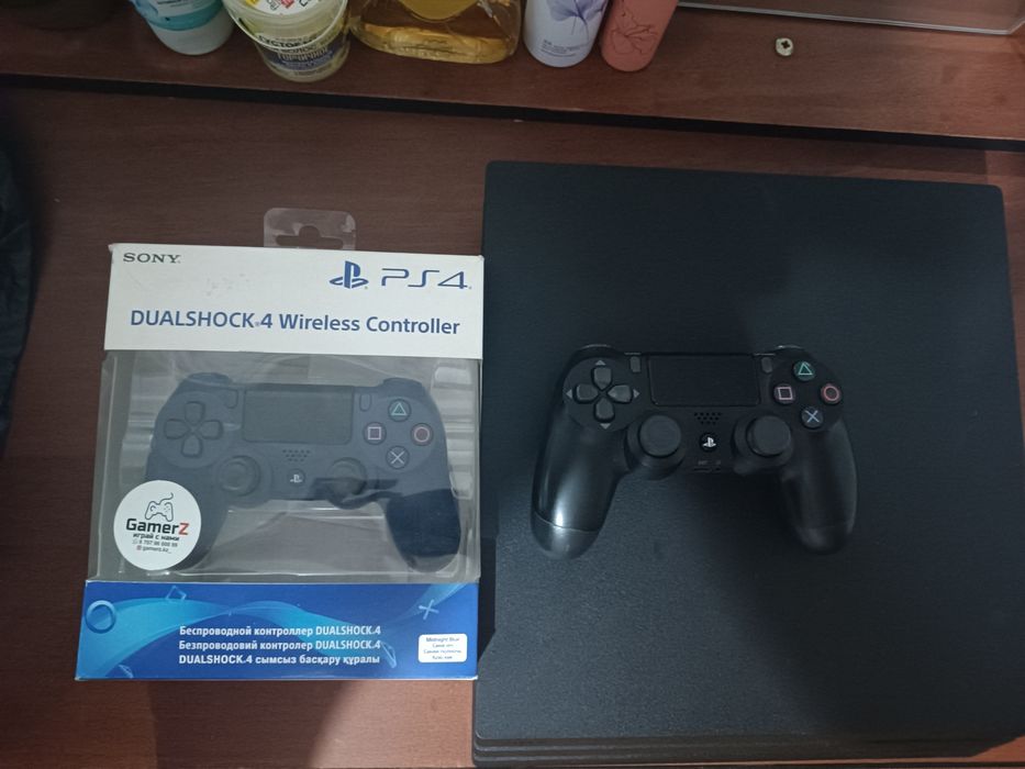 Консоль Ps4 pro 1tb