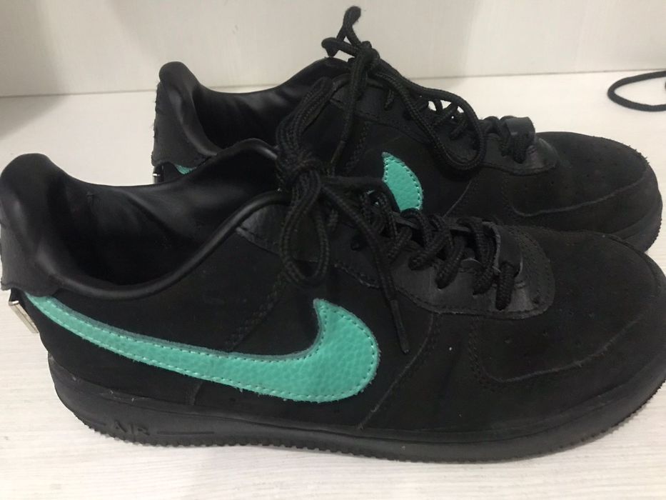 Крассовки унисекс 39 размер