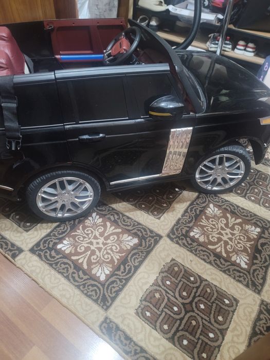Продам машину Range Rover