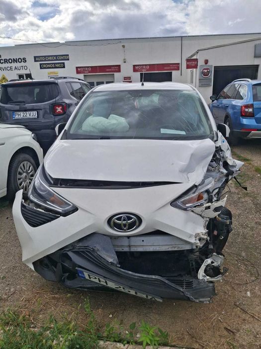 Avariat Toyota Aygo_benzina_manual
