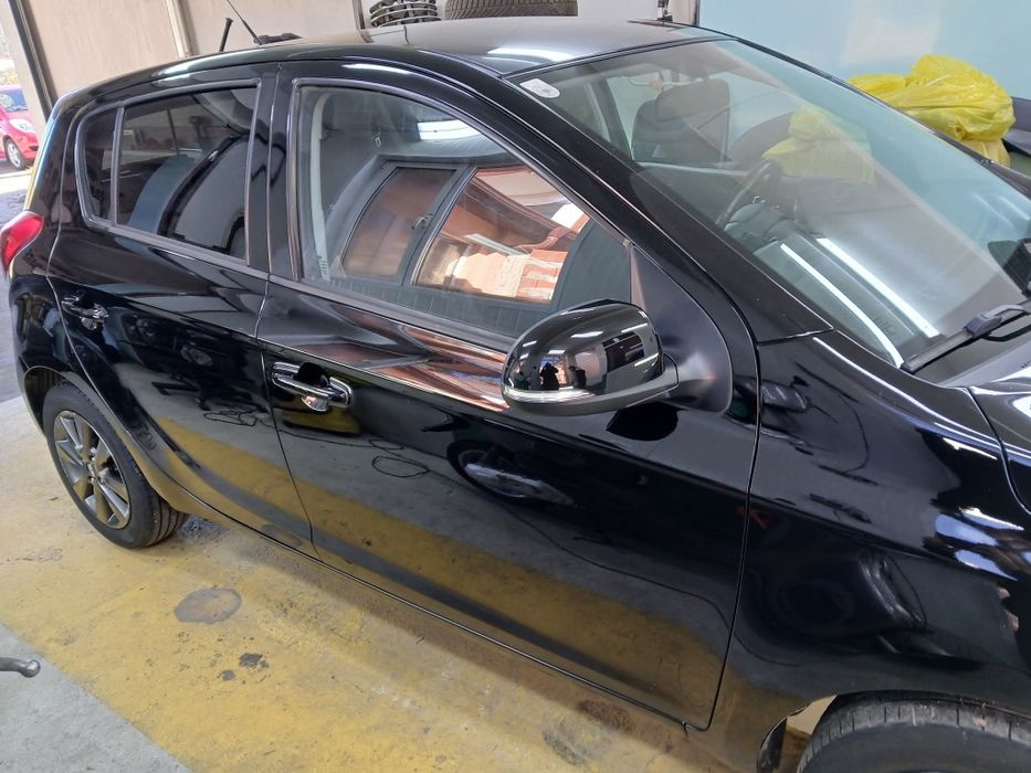 Hyundai i20 2015 1.3 бензин верига 185423км