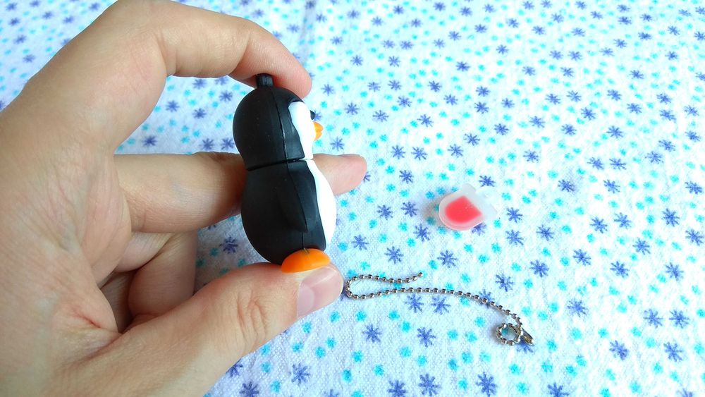 USB флешка 32 ГБ Пингвин брелок