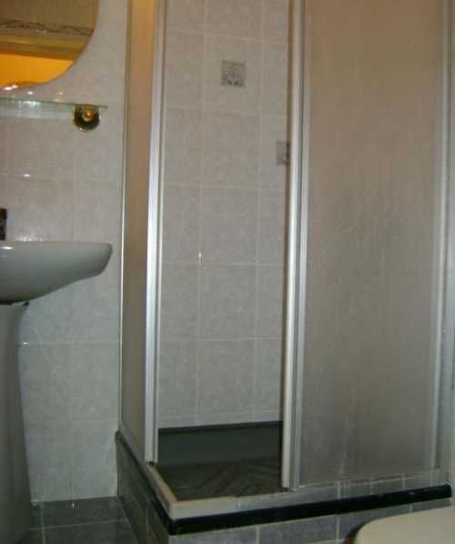 Дава се под наем Двустаен апартамент в София, Зона Б-5 - 70 кв.м за 373.83 € - Снимка #1