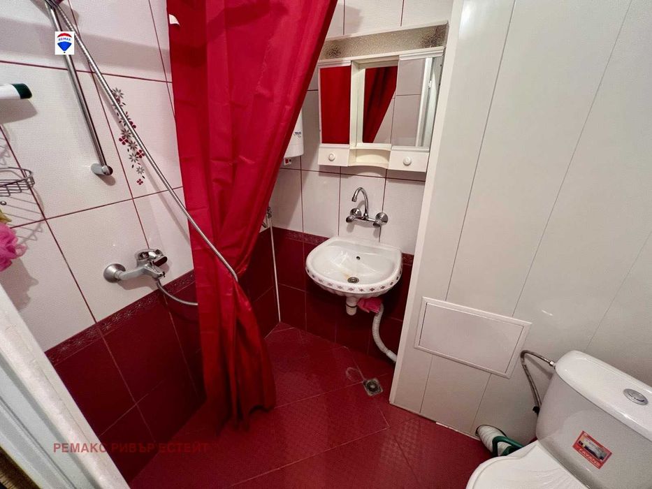 Продава се Двустаен апартамент в Русе, Чародейка - Юг - 62 кв.м за 967 €/кв.м - Снимка #8