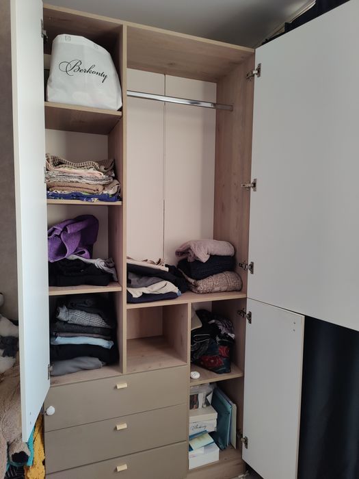 Продам шкаф в хорошем состоянии