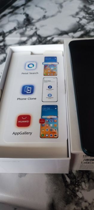 Huavei p smart blue tech