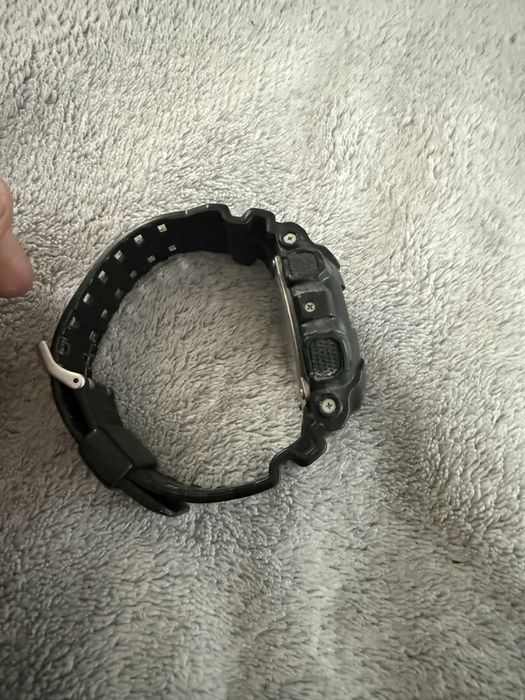 Часовник G-shock ga110