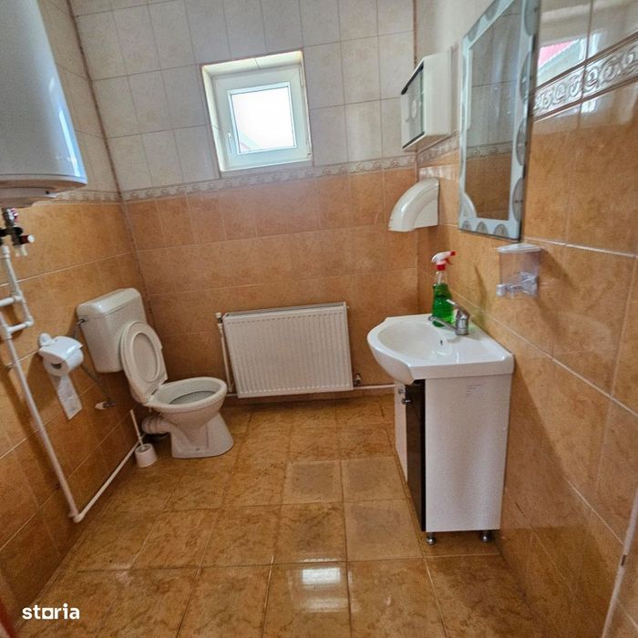 Casa de inchiriat zona zona Topolita la doar 3,5 km de Tg Neamt
