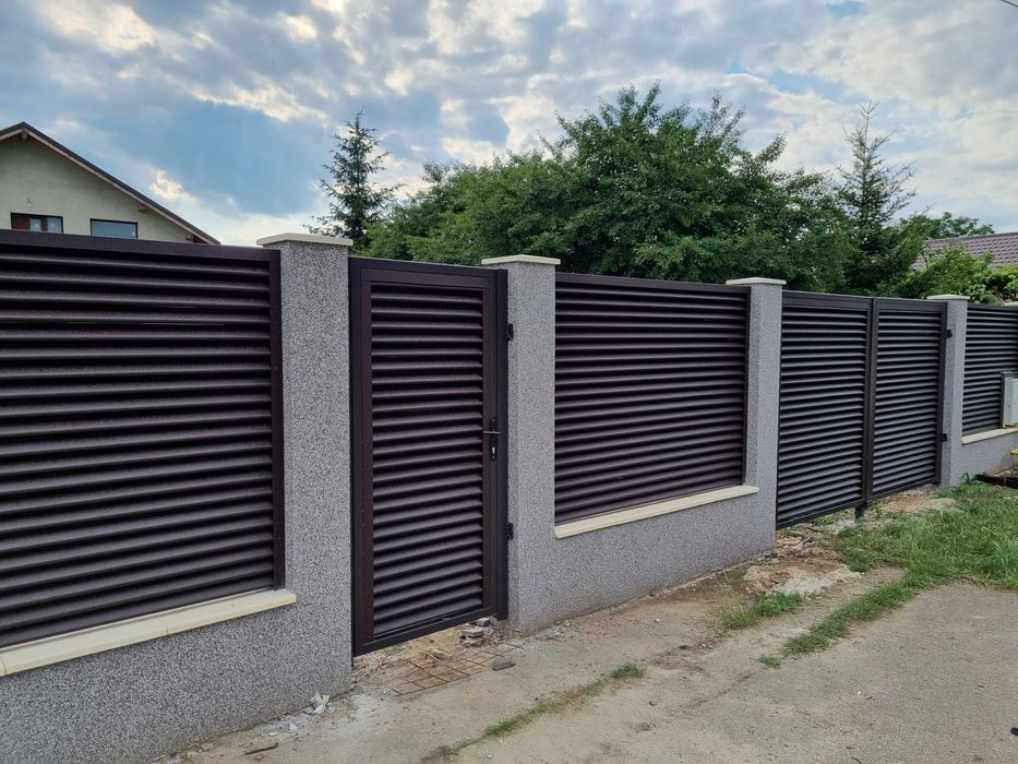 Vând garduri și porți la comanda clientului