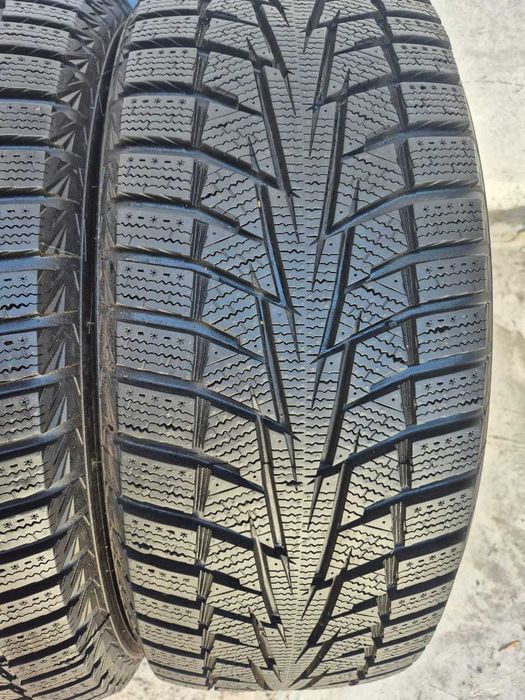 225/55R18 Hankook