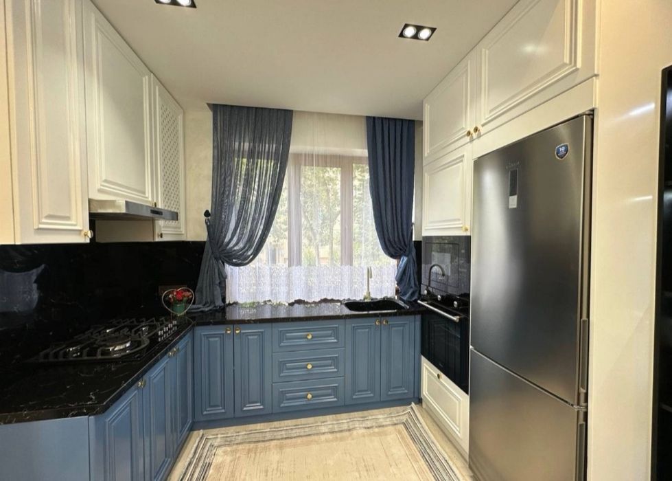 Продается 2х комнатная на м-ве Феруза ЖК New Live (Ориентир Шукрона)