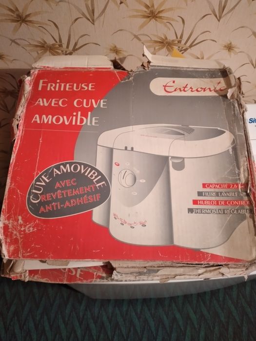 Продается фритюрница Entronic DF 2035