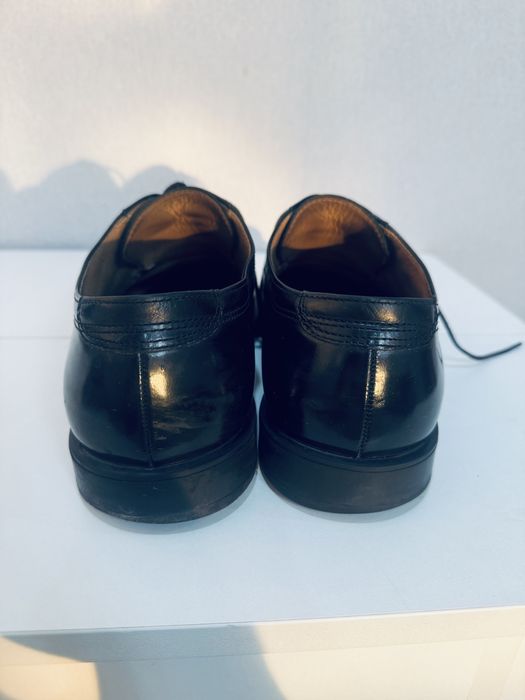 Продам мужской туфли