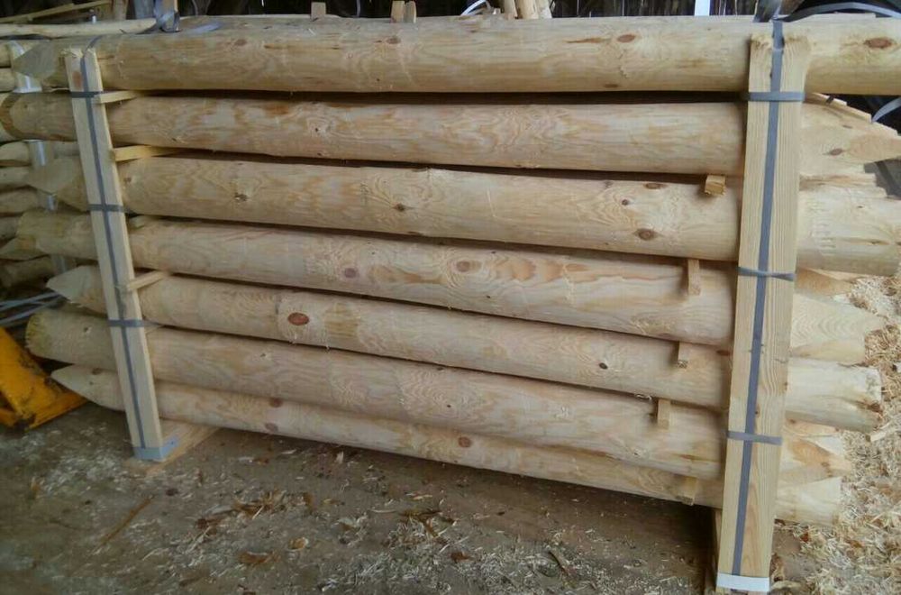 Stalpi din lemn rotund calibrat natur sau tratat