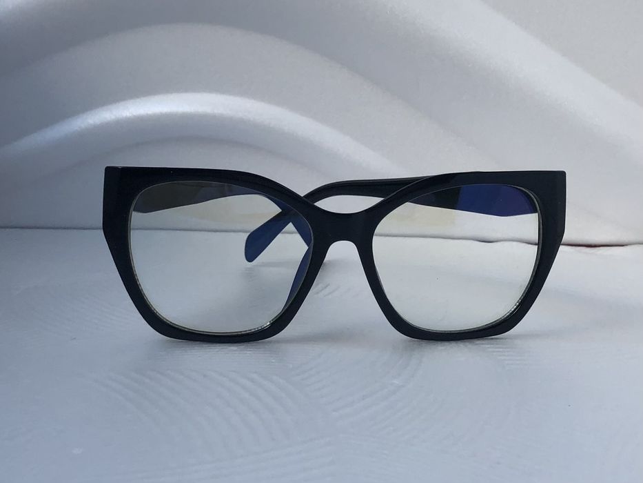 Прозрачни дамски очила за компютър