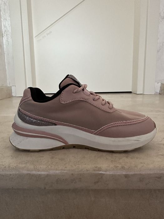 Сникърси Replay