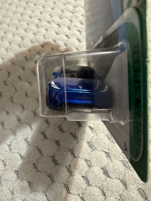 Hot Wheels - Tesla Model Y