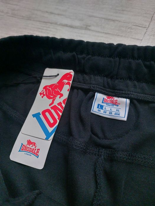 Pantaloni scurți Lonsdale