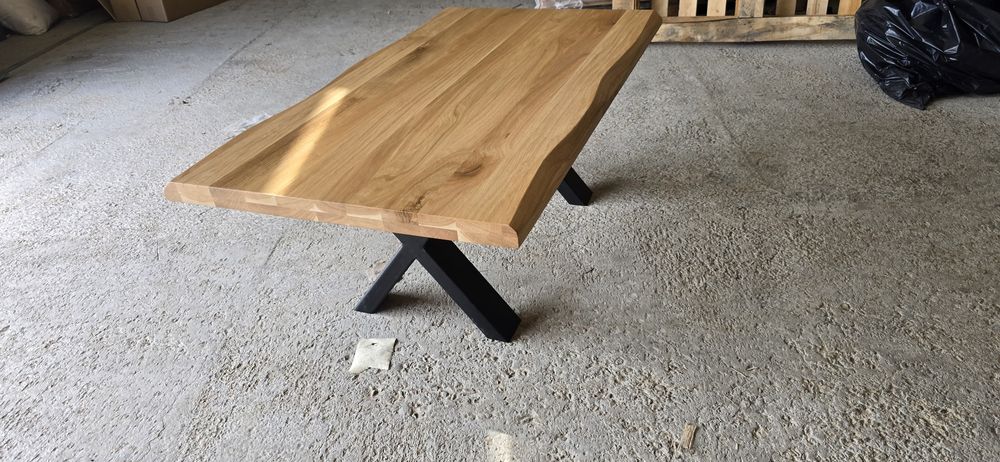 Дървен плот за холна маса