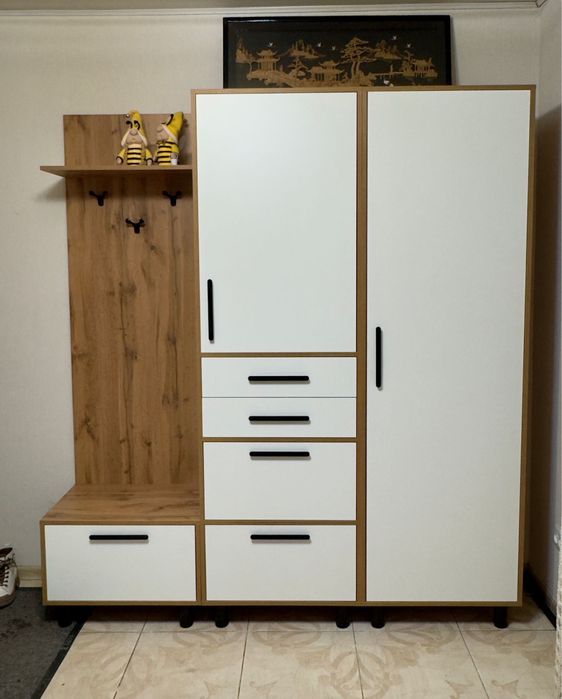 Продам прихожую