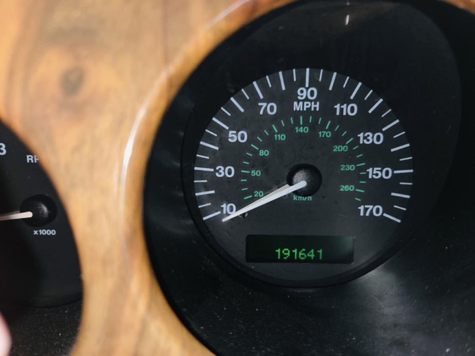 Jaguar Xj - 237 к.с. - газ/бензин