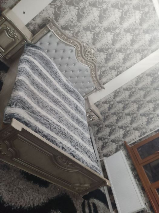 Uy sotiladi 1,7sotu tinch maxala 6xona Xasanboy da