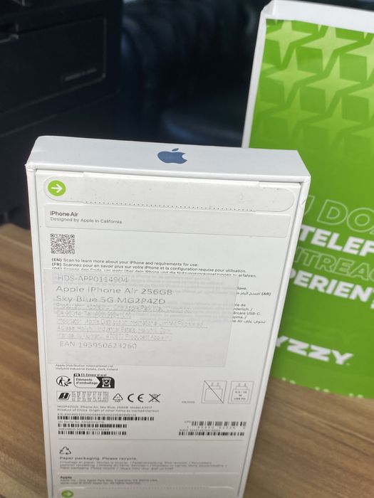 iPhone Air • 256 GB • Sky Blue